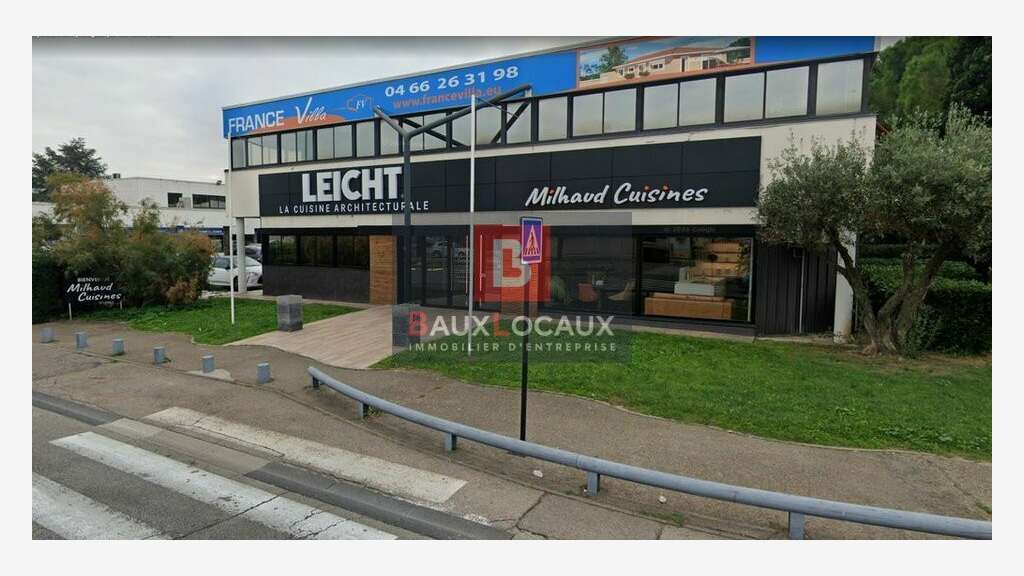 Local commercial 230m² à louer Nîmes Ville Active