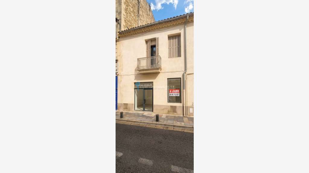 Loue local commercial 43m² très bien situé à Nîmes