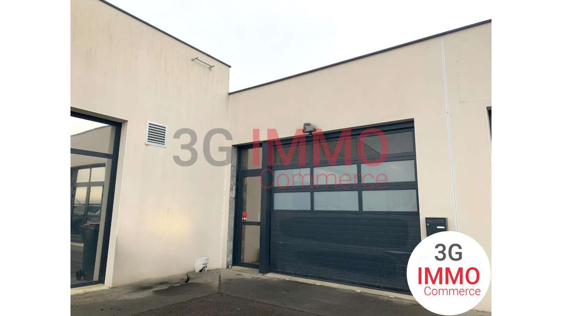 A louer local 140m² à Niort Est