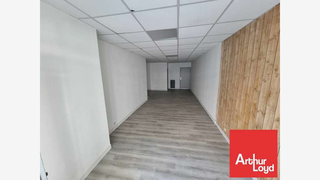 A louer 50m² pour bureaux ou commerce à Niort