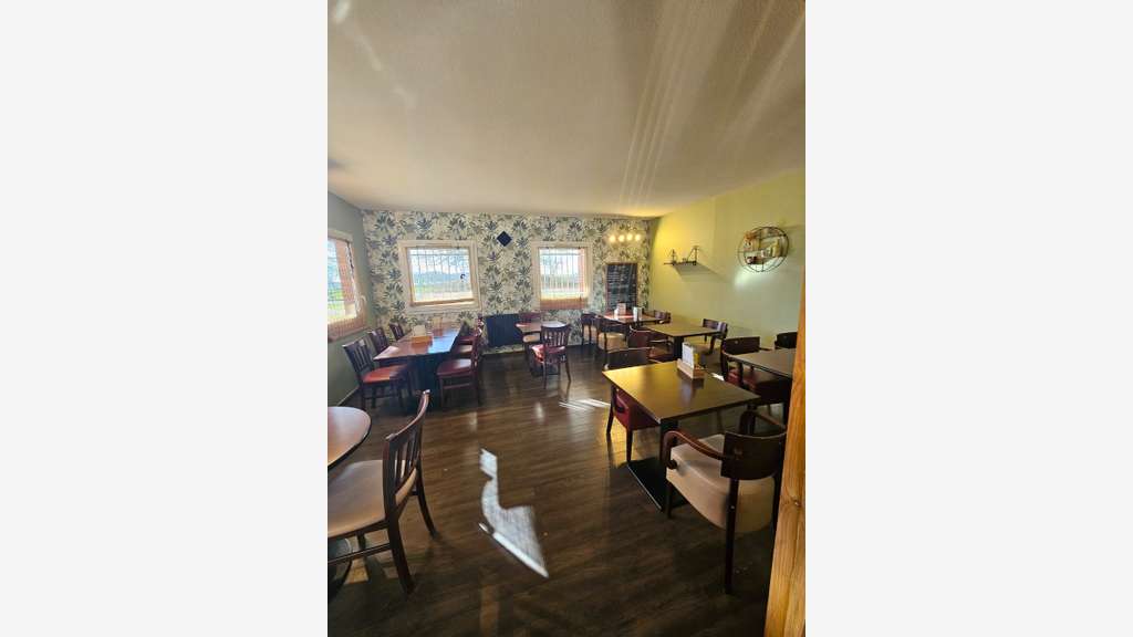 A louer local restaurant de 200m² proche de Niort