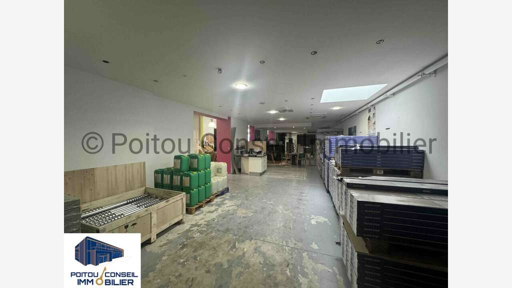 NIORT - LOCAL COMMERCIAL à louer