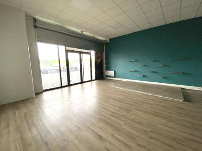 Location Locaux commerciaux - Boutiques à Nogent-le-Phaye