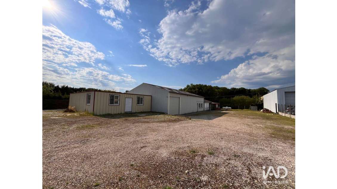 Local commercial à Nogent-le-Phaye