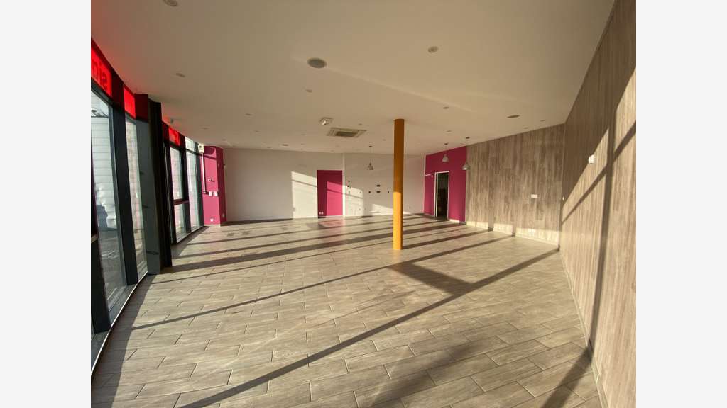 A louer local commercial 80m² en Agglo de Chartres