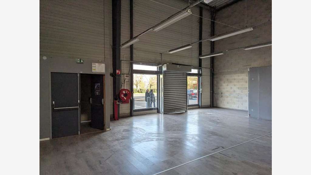 Local 330m² à louer Nogent sur Oise Parc de Saulcy