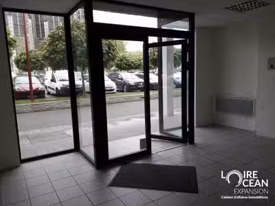 Location local commercial de 76m² à Nort-sur-Erdre