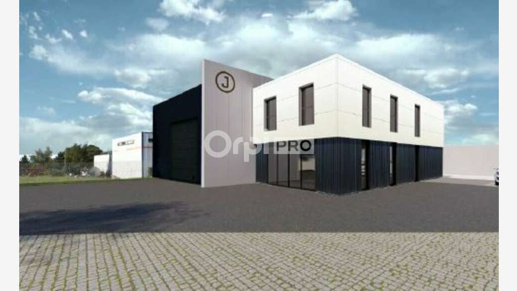 Local commercial 450m² à louer ZAC de Pontivy