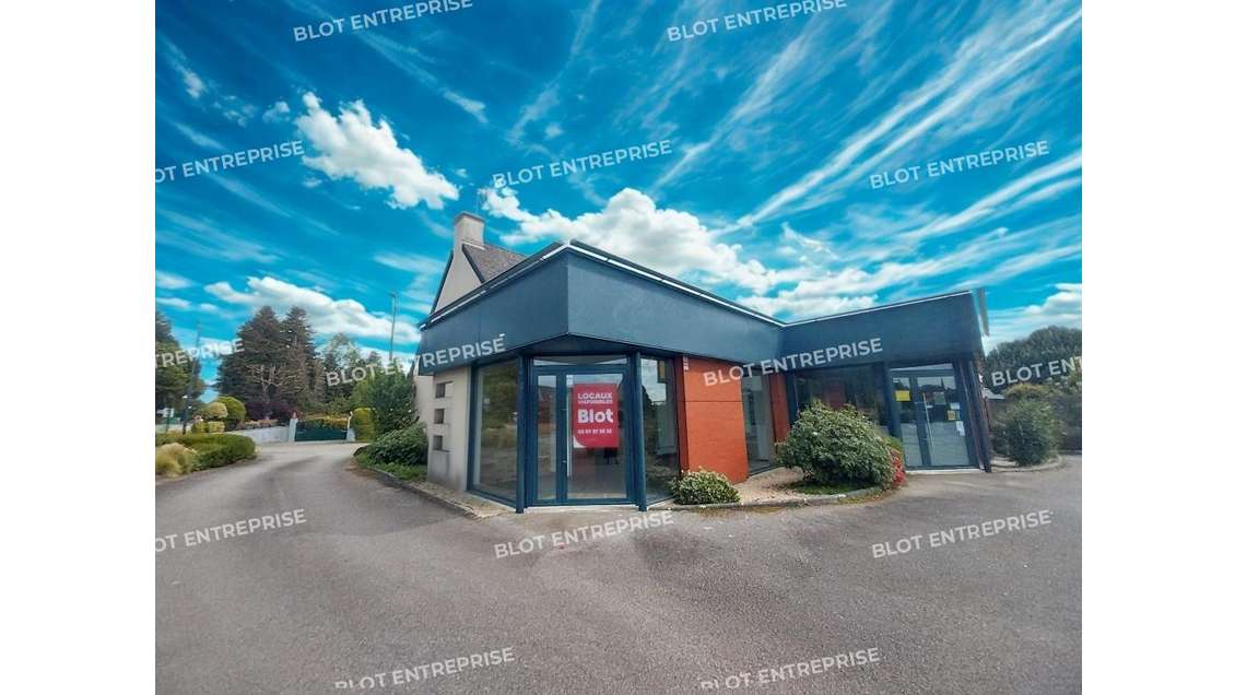 A louer local commercial 60m² à Noyal-Pontivy