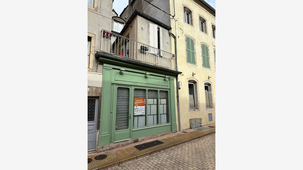 Loue local cial 76m² en centre Nuits-Saint-Georges