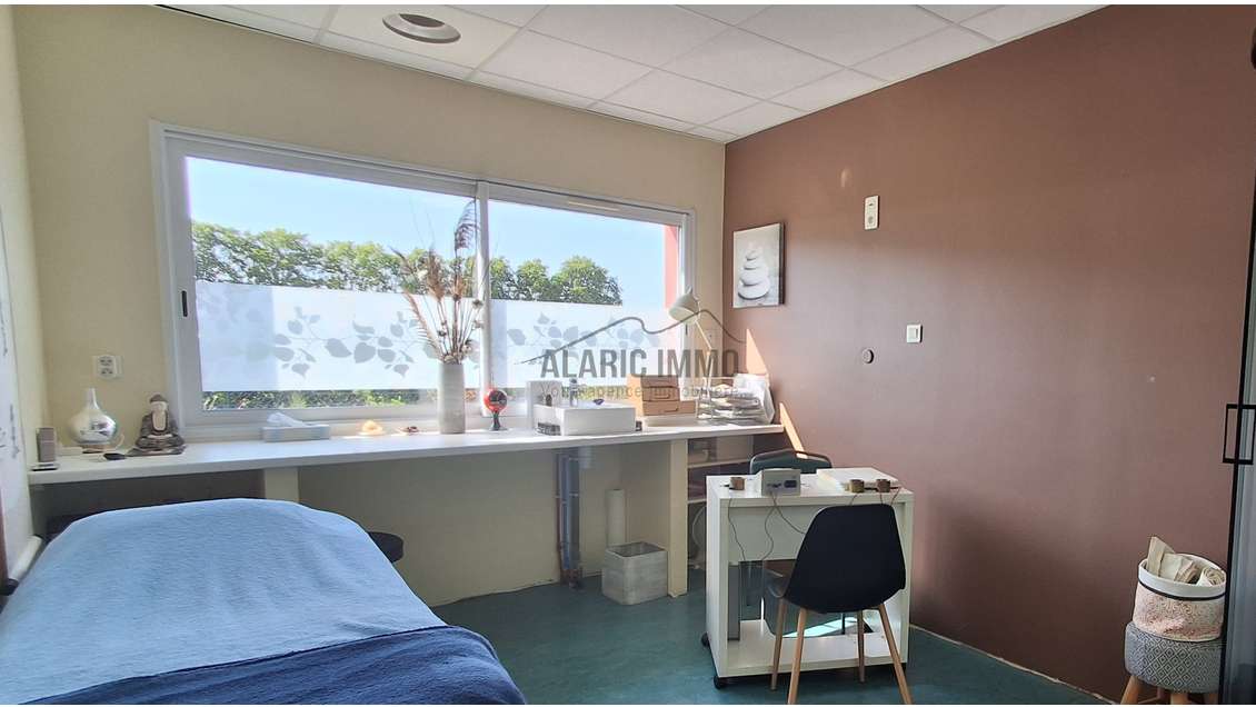 À louer local professionnel de 12m² à Olonzac