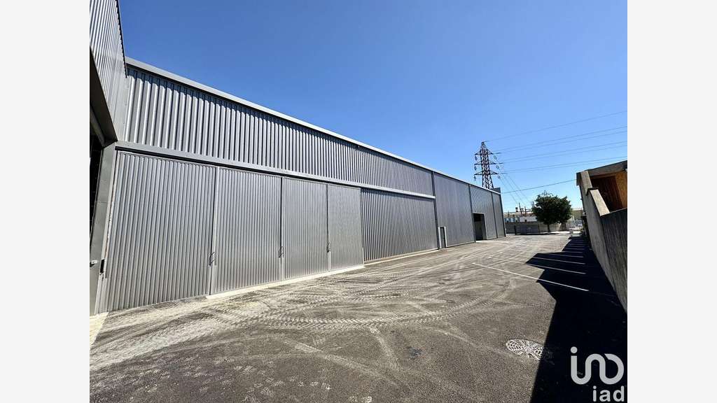 Local commercial à Orange