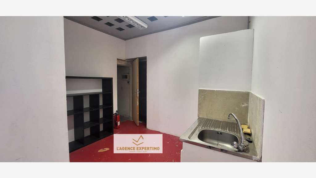 Local commercial 76 m²