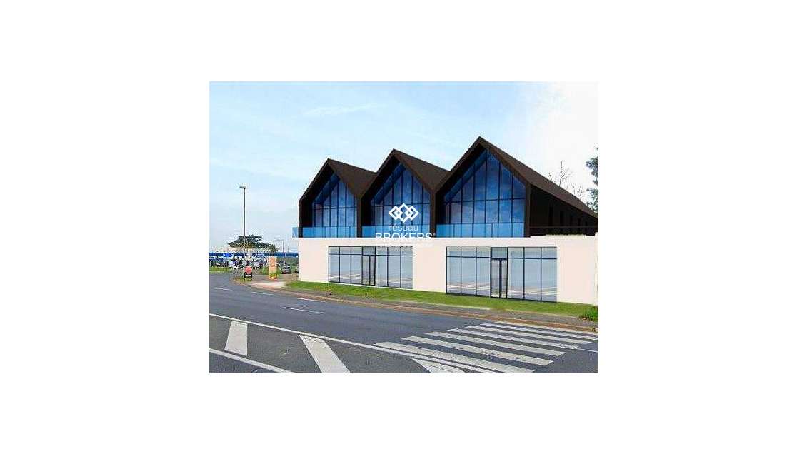 Local commercial à partir de 150m² à Orléans Ouest