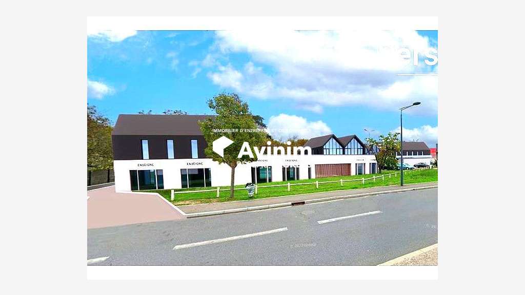 Local commercial à partir de 150m² à Orléans Ouest