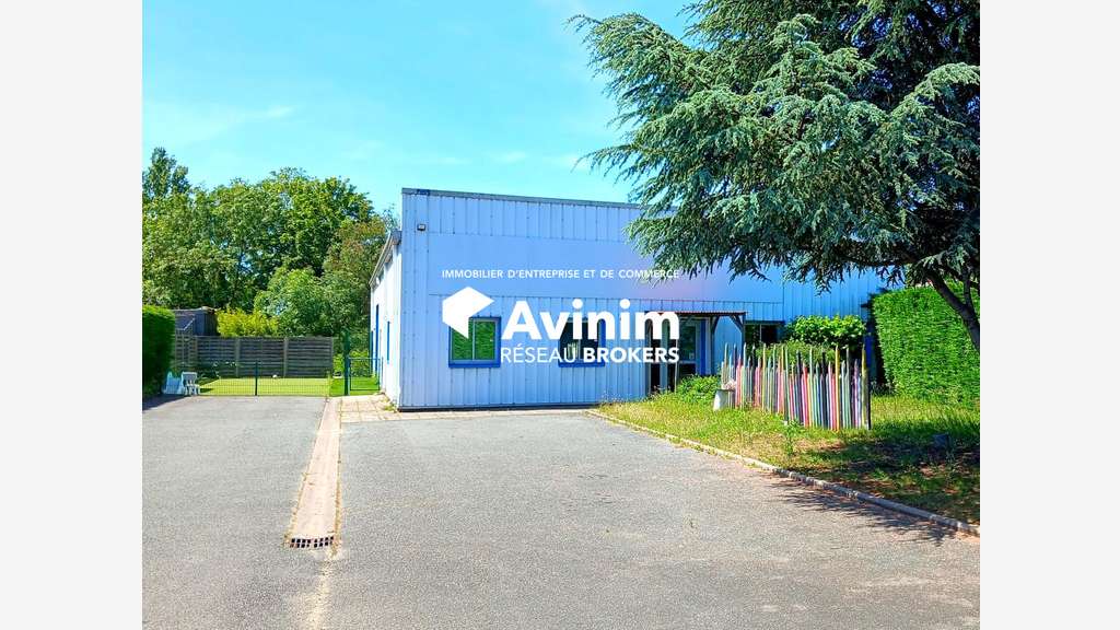 Micro-creche aménagée & equipee sur Orléans Sud