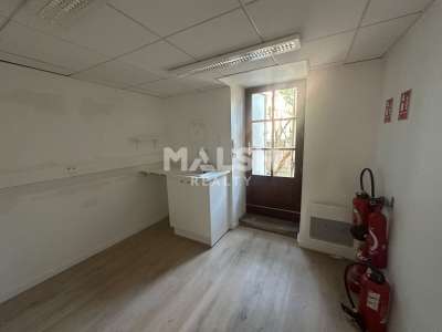 LOCAL COMMERCIAL À LOUER - 120 m² - OULLINS