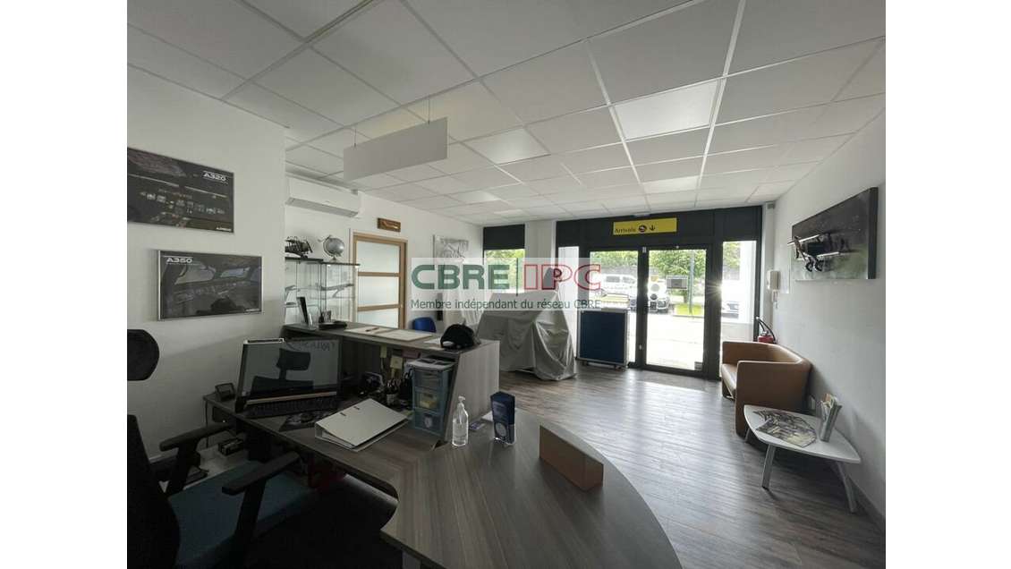 LOCATION - REF : 8313JF