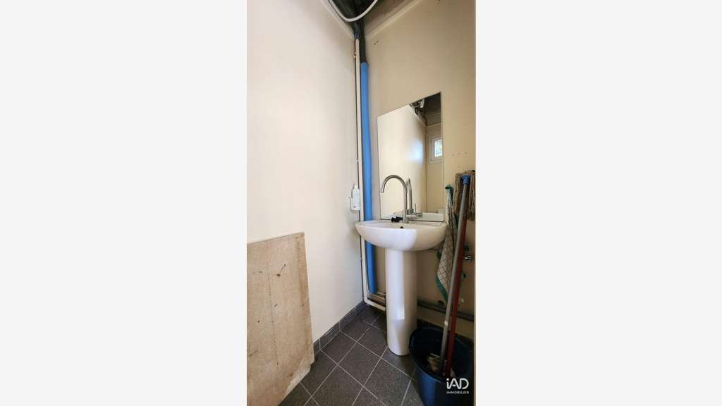 A louer local d’activité 95m² ZI Ozoir-la-Ferrière