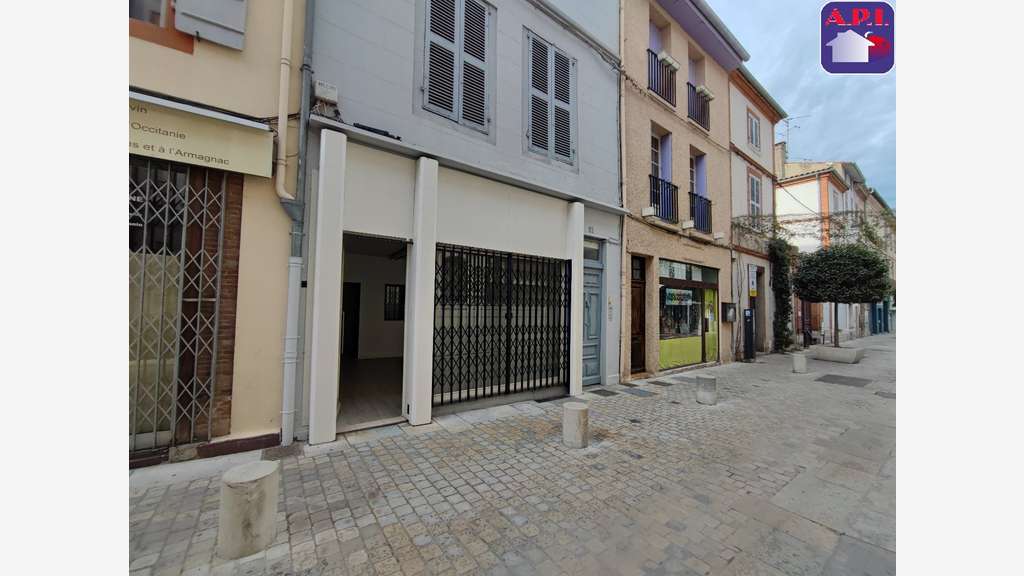 A louer local commercial 32m² à Pamiers centre