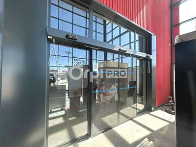 A louer cellule commerciale 400m² à Panazol
