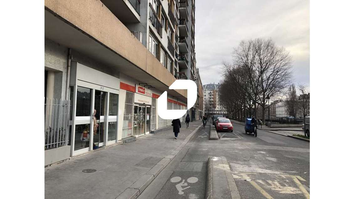 A louer Local commercial 189m² Paris