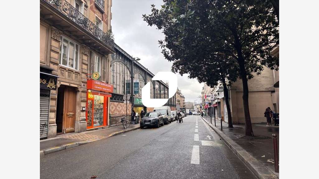 A louer Local commercial 52m² Paris