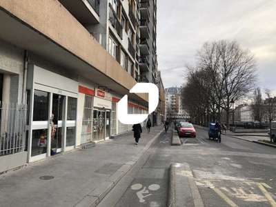 A louer Local commercial 189m² Paris
