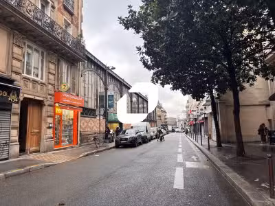 A louer Local commercial 52m² Paris