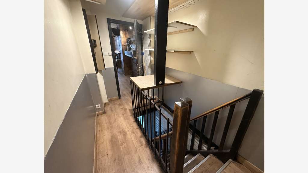A louer local commercial Paris 11e Rue des Boulets