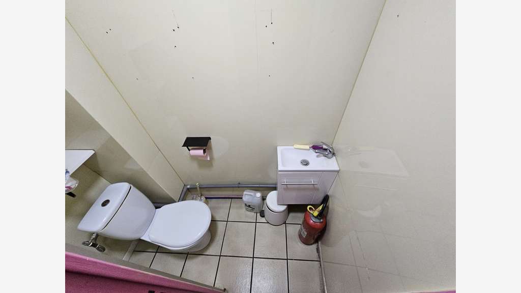 Location pure 76 m² rue du Faubourg St Antoine