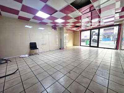 Location Locaux commerciaux - Boutiques à Paris 11e