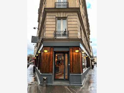 Location local d'exception 211m² à Paris 11e