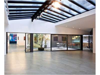 Location Locaux commerciaux - Boutiques à Paris 11e