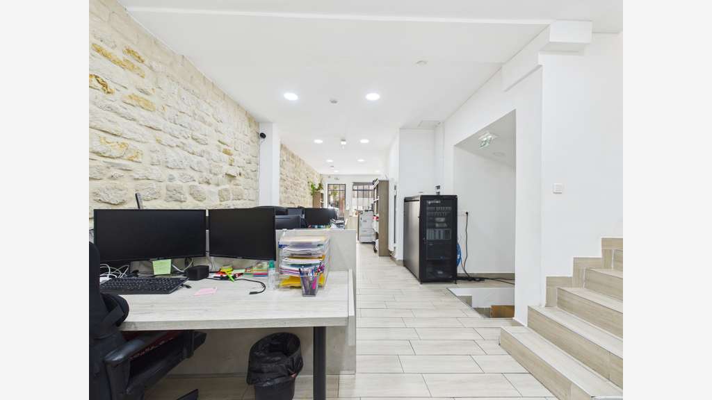 Location boutique 79m² Charonne-Voltaire 75011