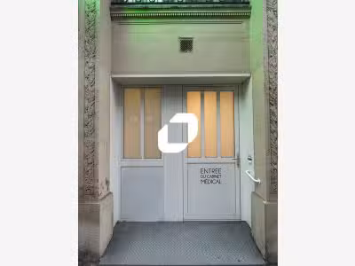 A louer Local commercial 25m² Paris