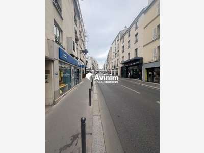 A louer local commercial de 25m² à Paris 75011