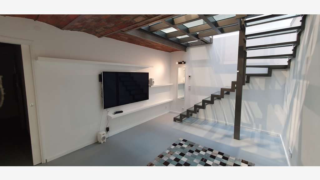 Location loft commercial/bureaux 75011 Paris