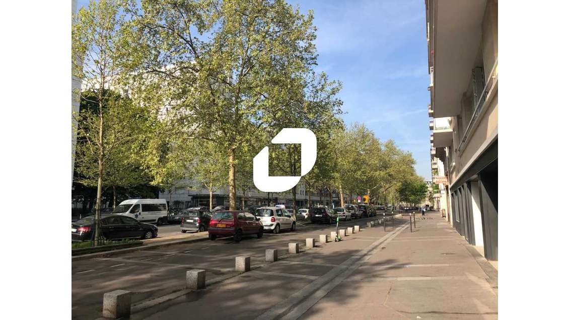 A louer Local commercial 85m² Paris