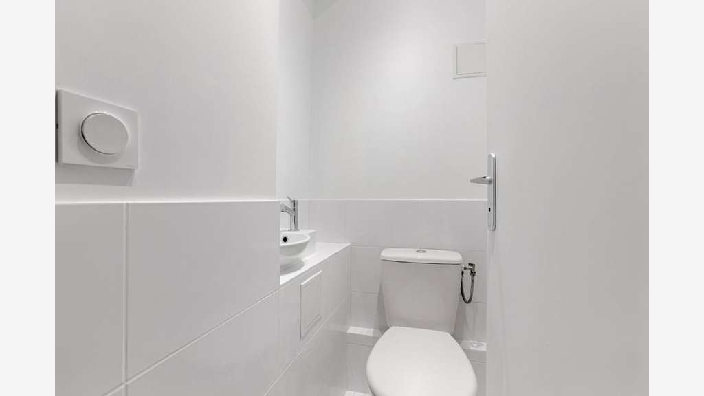 Location boutique neuve 48m² à Paris 12e