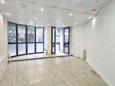 Location Locaux commerciaux - Boutiques à Paris 12e