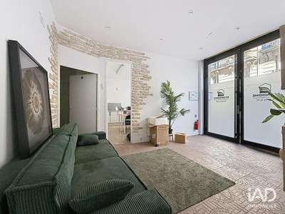 A louer local commercial de 97m² à Paris 75012