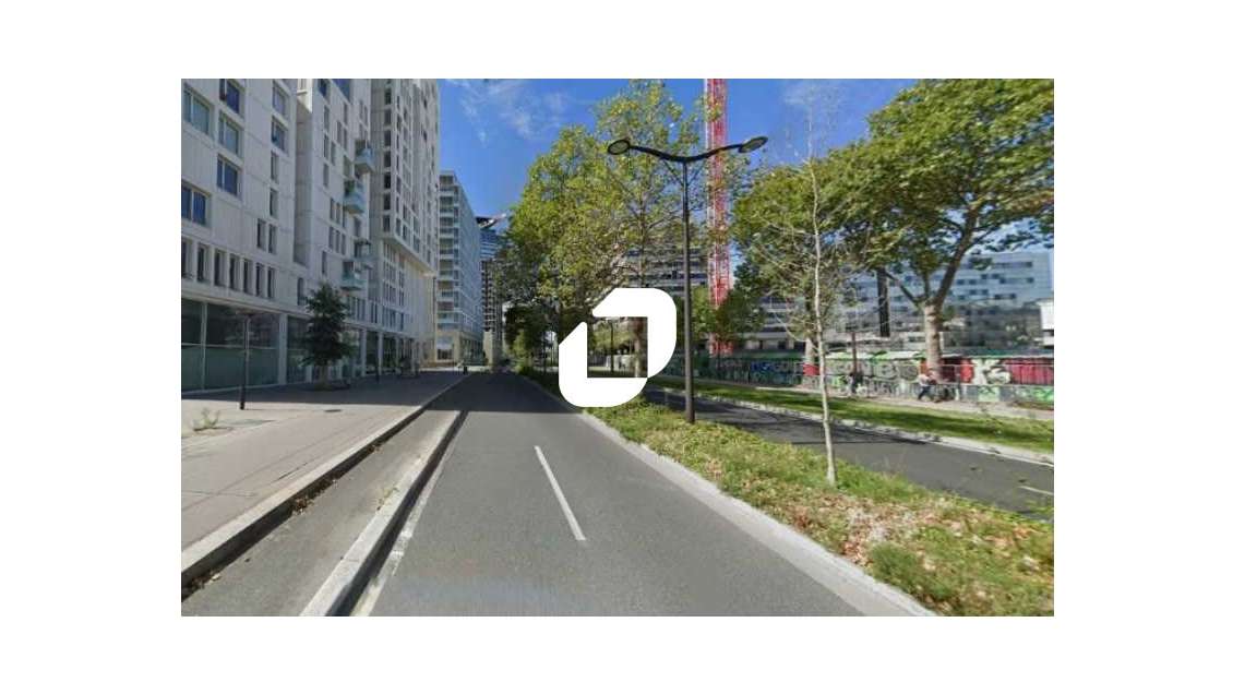 A louer Local commercial 1247m² Paris