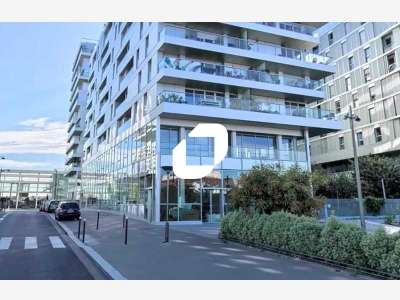 A louer Local commercial 218m² Paris