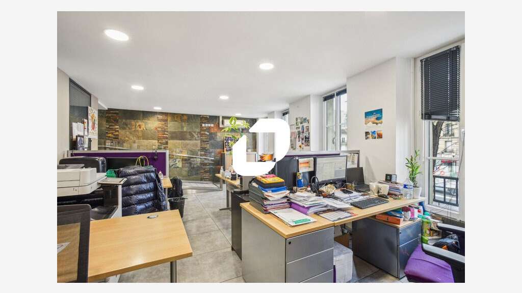 A louer Local commercial 731m² Paris