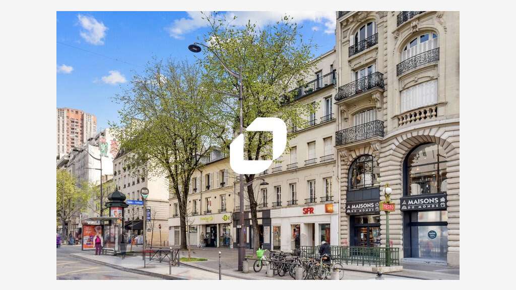 A louer Local commercial 731m² Paris
