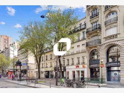 A louer Local commercial 731m² Paris