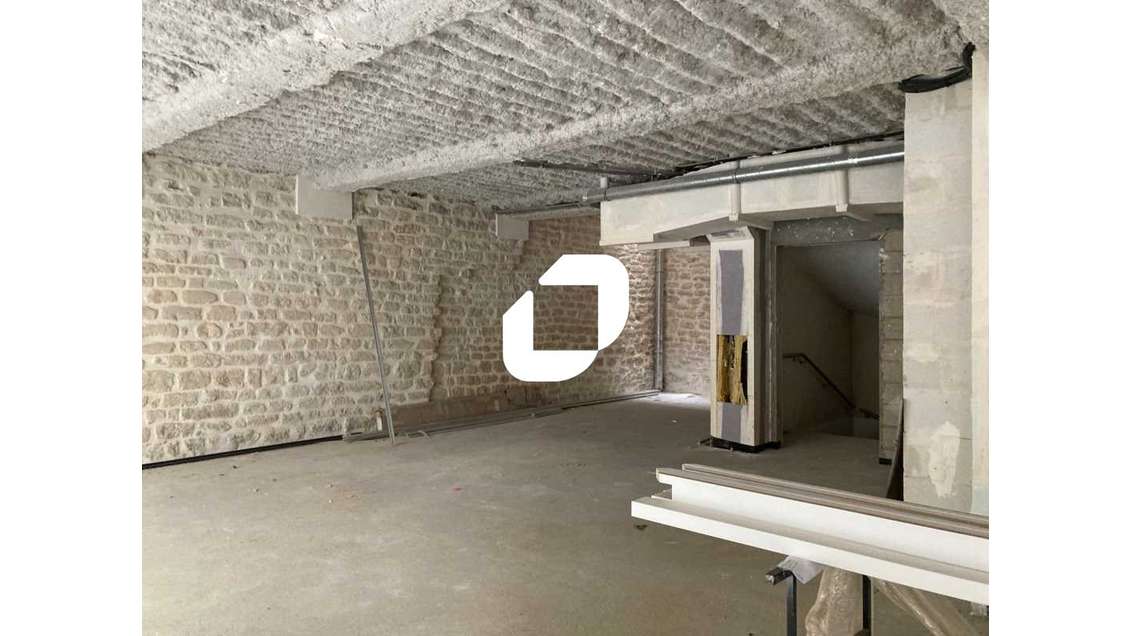A louer Local commercial 108m² Paris