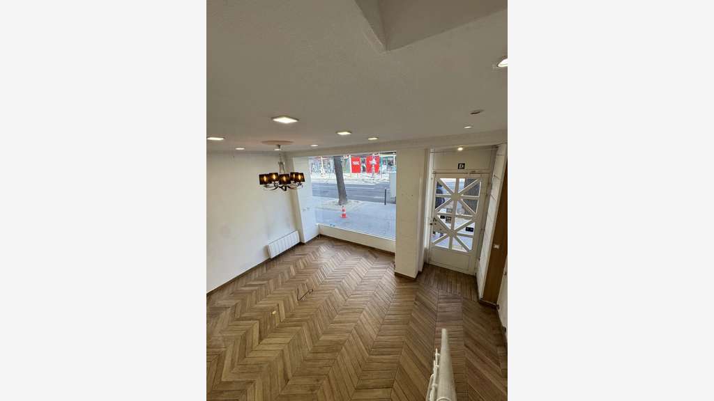 A louer locaux 60m² Rue d'Alesia à Paris 14e
