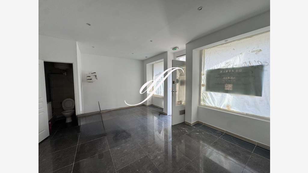 Loue local restauration 26m² rue Daguerre Paris 14